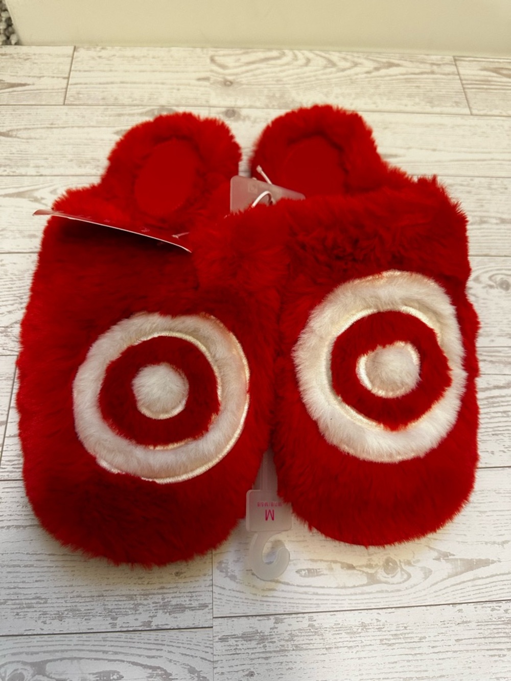 Wondershop Red Fuzzy Circle Accent Slippers